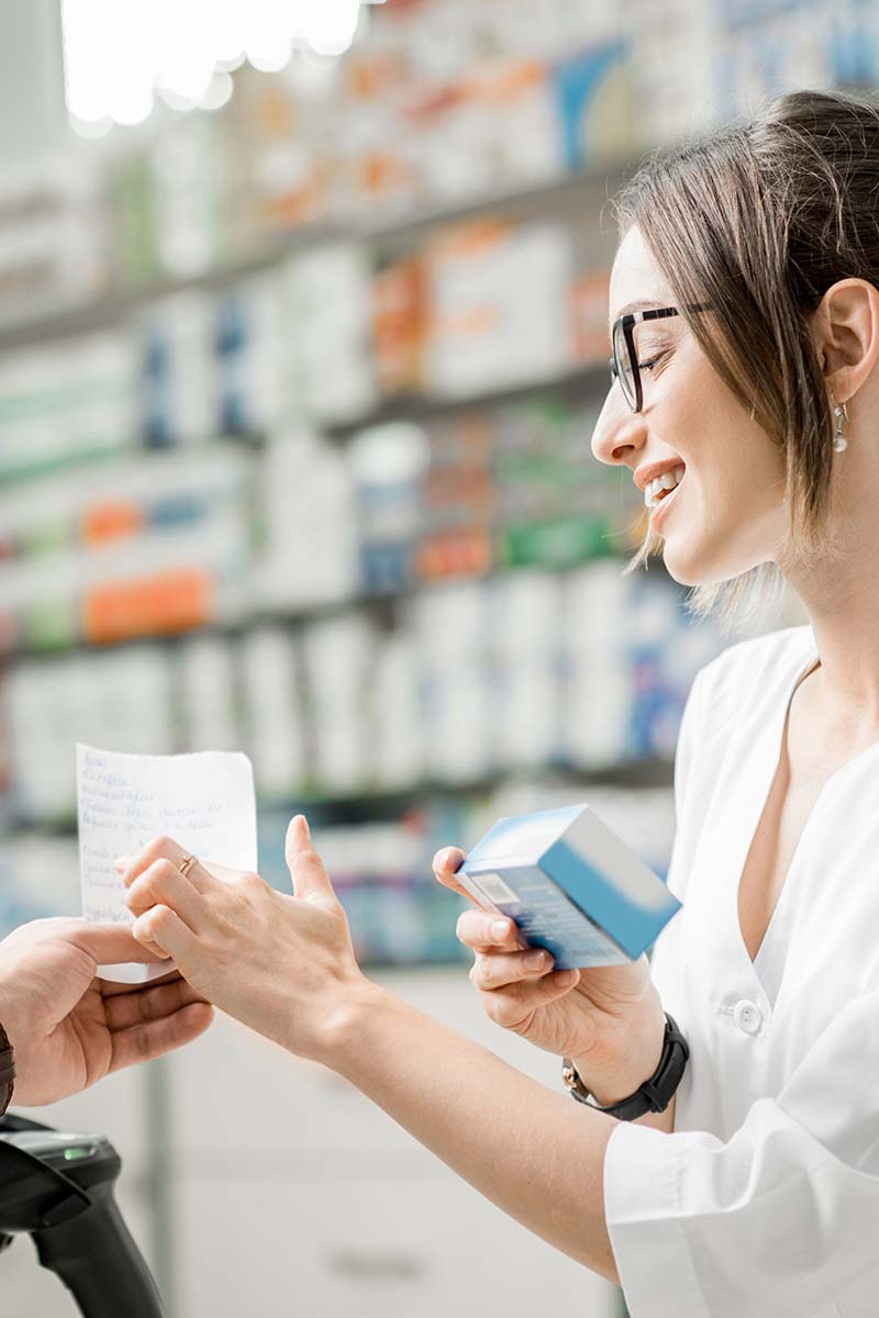 pharmacy tech employee