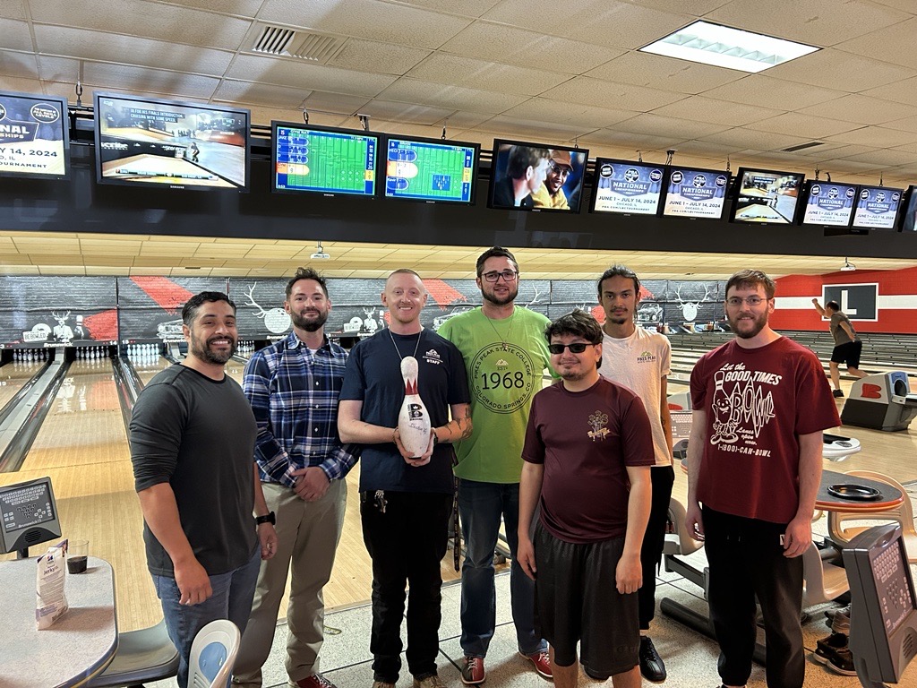 SVO members at a dodgeball event