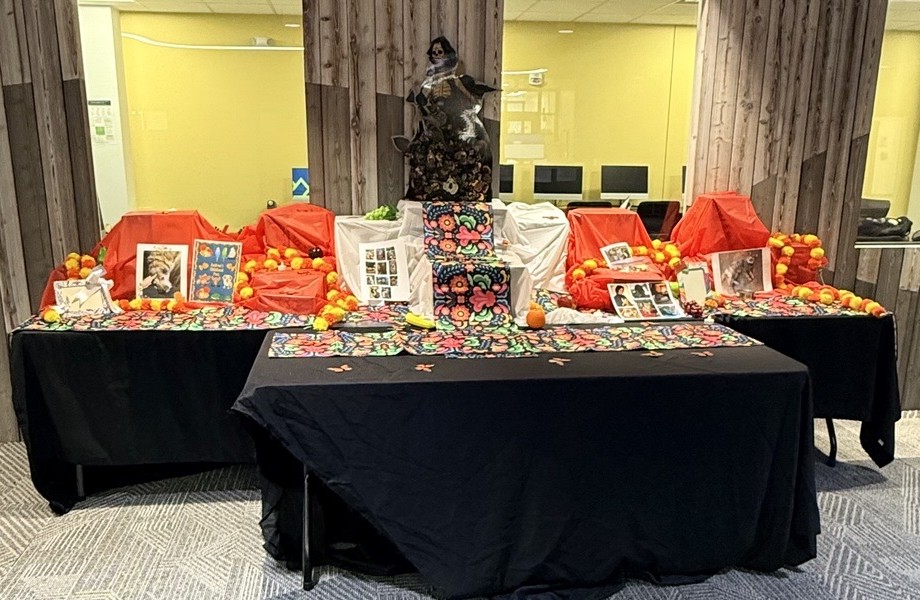 Downtown Altar